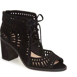 VINCE CAMUTO heeled sandals